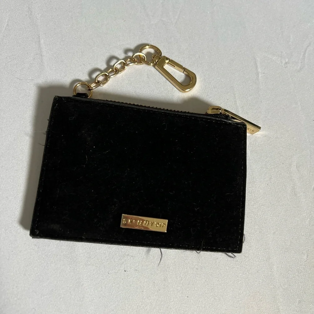 Skinny Dip Daisy embroidered‎ coin purse